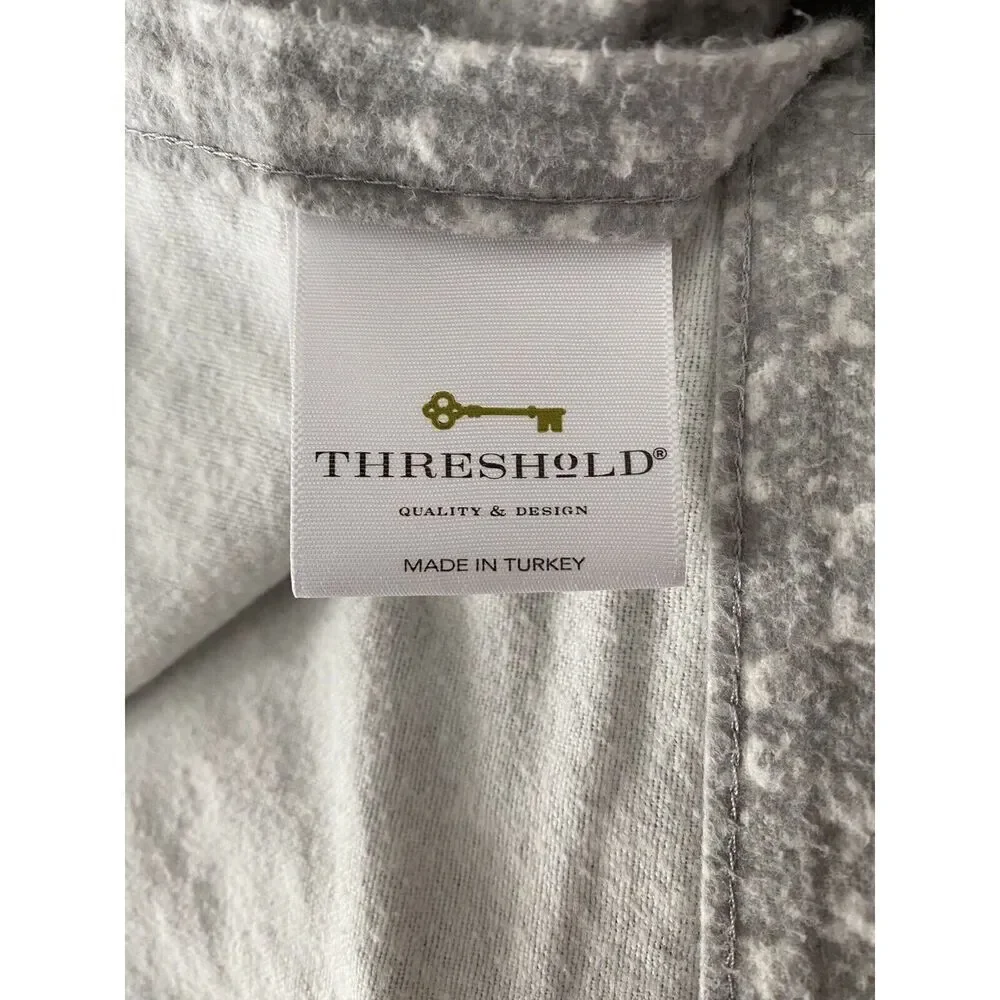 Threshold Flannel Snowflake Twin XL Bed Flat Top Sheet